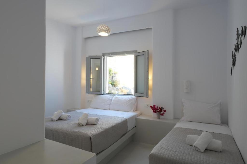 Fira Unique Rooms- Fira Center Esterno foto